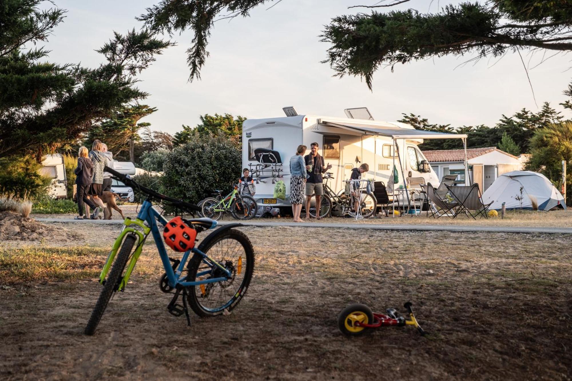 Camping la Combe à l'Eau Ars-en-Ré Extérieur photo